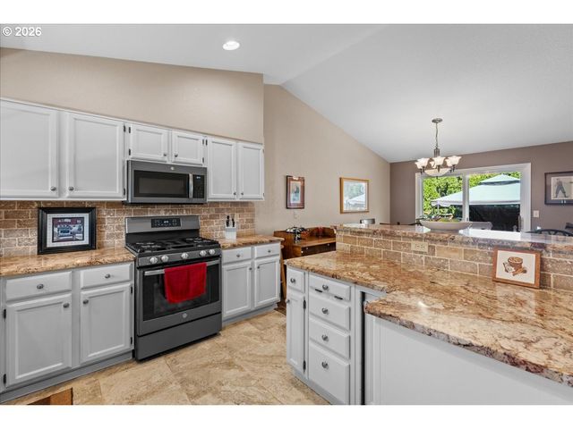 16159 Sw WILLOW Dr, Sherwood, OR 97140