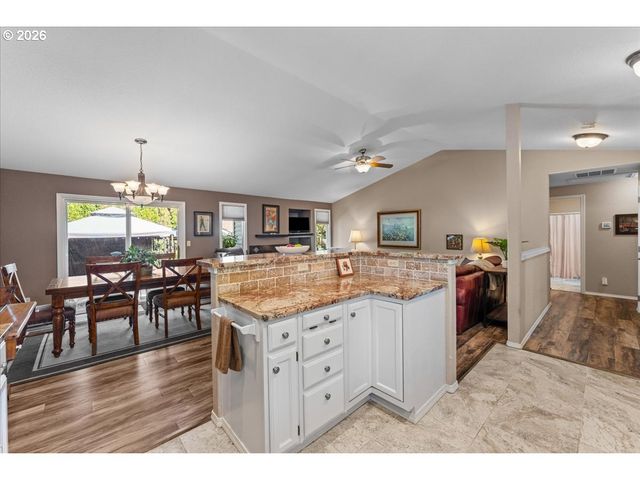 16159 Sw WILLOW Dr, Sherwood, OR 97140