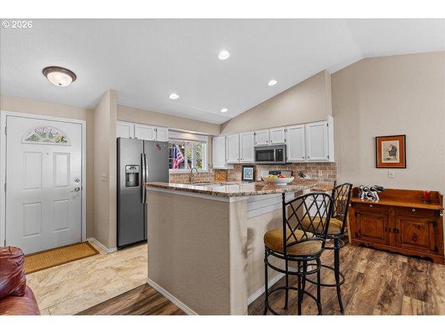 16159 Sw WILLOW Dr, Sherwood, OR 97140