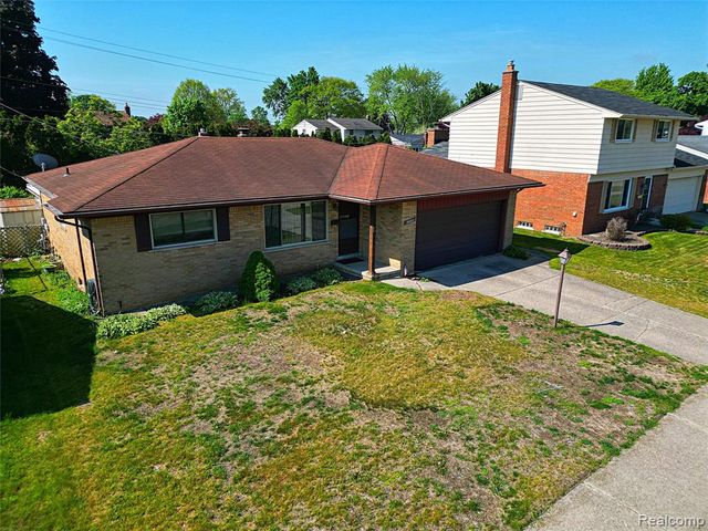 38011 Ross Street, Livonia, MI 48154