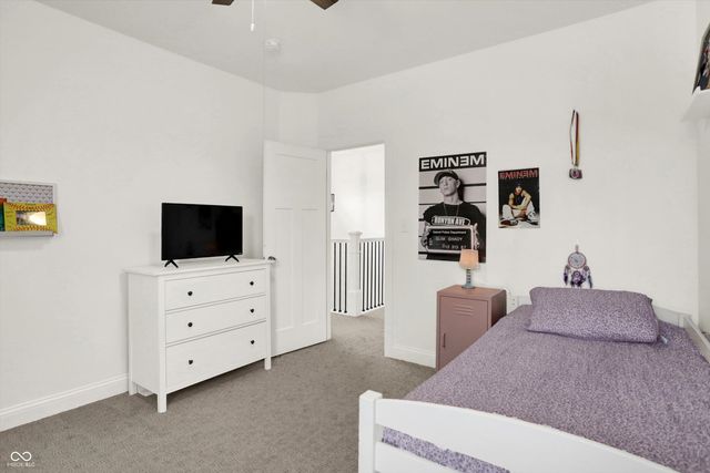 4760 Willow Road, Zionsville, IN 46077