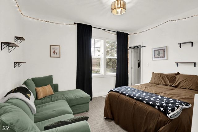 4760 Willow Road, Zionsville, IN 46077