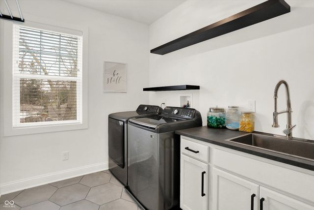 4760 Willow Road, Zionsville, IN 46077