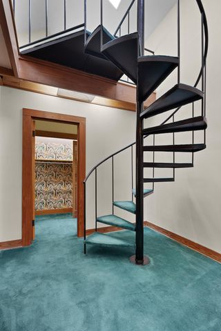 2910 Crest Terrace Drive, Chattanooga, TN 37404