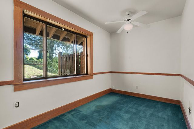 2910 Crest Terrace Drive, Chattanooga, TN 37404