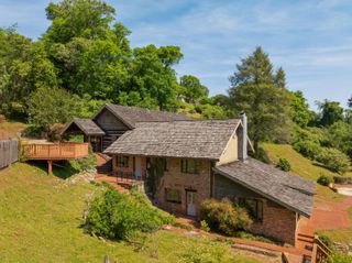 2910 Crest Terrace Drive, Chattanooga, TN 37404