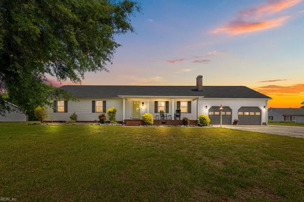 22435 Suzannes PL, Franklin, VA 23851