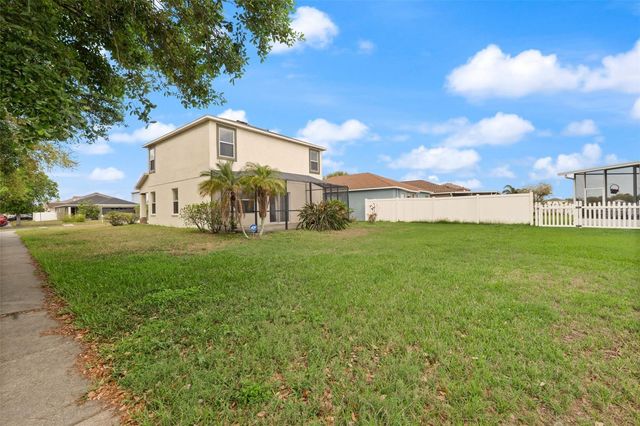 8001 CANTERBURY LAKE BOULEVARD, Tampa, FL 33619