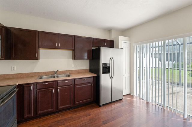 8001 CANTERBURY LAKE BOULEVARD, Tampa, FL 33619