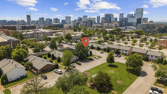 110 Academy Sq, Nashville, TN 37210