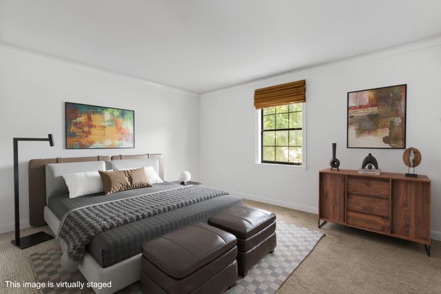 110 Academy Sq, Nashville, TN 37210