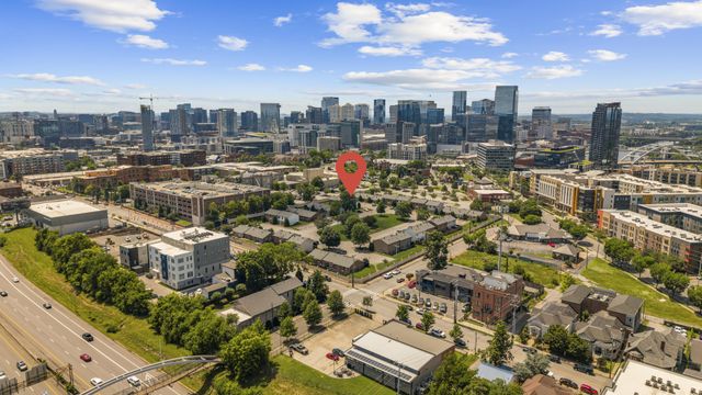 110 Academy Sq, Nashville, TN 37210