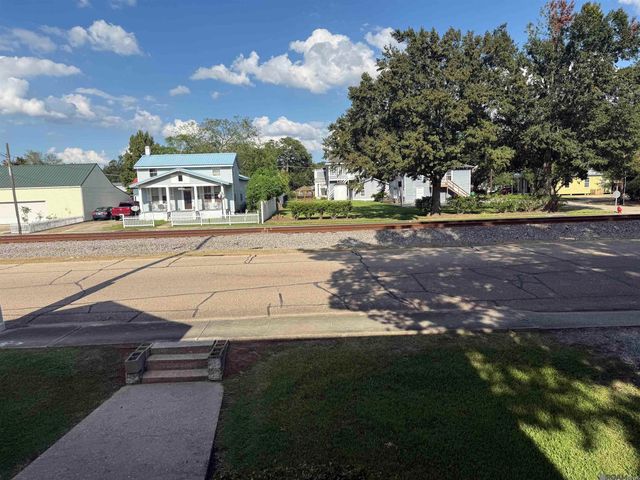 23930 Railroad Ave, Plaquemine, LA 70764