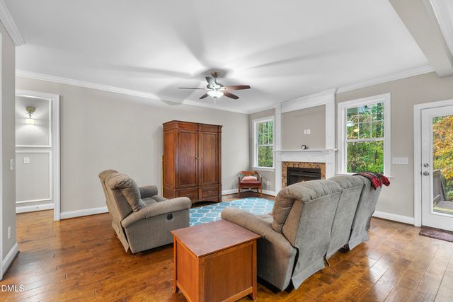 130 Glen Oaks Drive, Youngsville, NC 27596