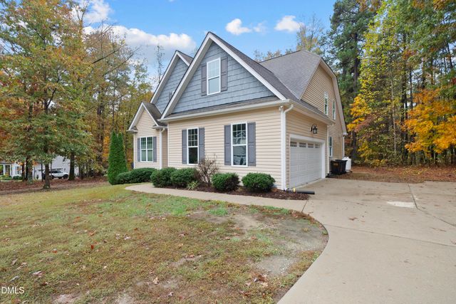 130 Glen Oaks Drive, Youngsville, NC 27596