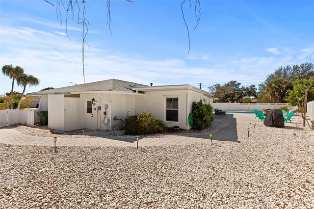 7408 14TH AVENUE W, Bradenton, FL 34209