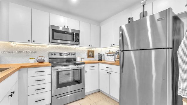 1250 S Miami Ave 1307, Miami, FL 33130