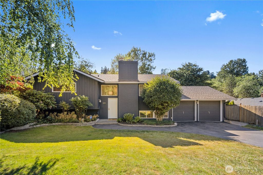 3411 77th Place SE, Mercer Island, WA 98040