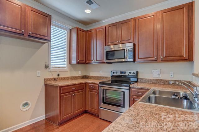 11177 Cedar Walk Lane, Charlotte, NC 28277
