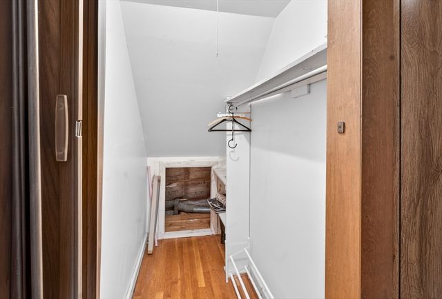 13 Hamilton Rd, Northborough, MA 01532