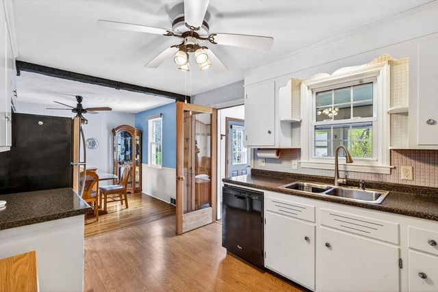 13 Hamilton Rd, Northborough, MA 01532