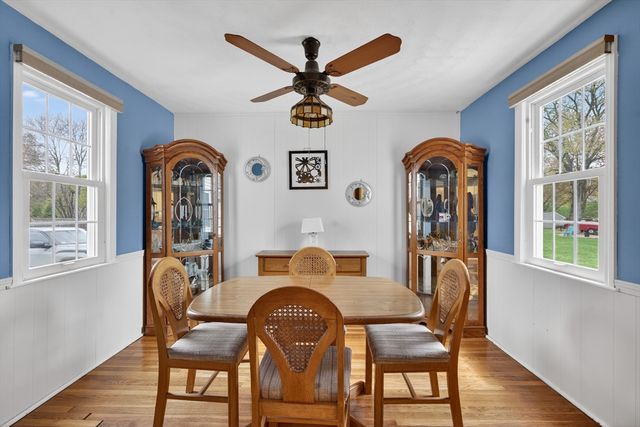 13 Hamilton Rd, Northborough, MA 01532