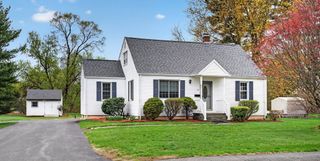 13 Hamilton Rd, Northborough, MA 01532
