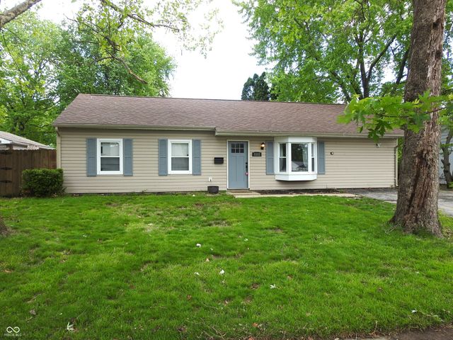 1111 Ashland Avenue, Whiteland, IN 46184