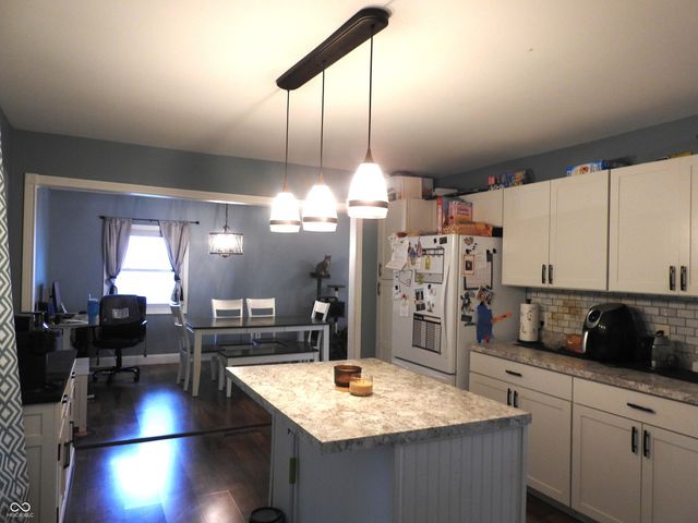 1111 Ashland Avenue, Whiteland, IN 46184