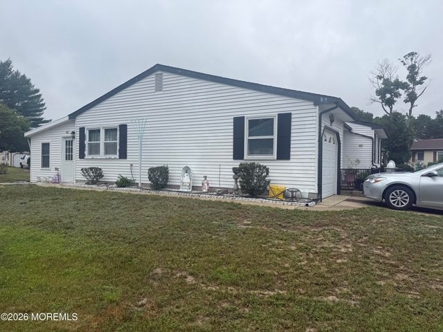 14 Brentwood Street 73, Whiting, NJ 08759