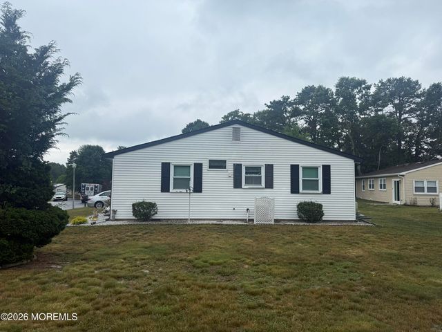 14 Brentwood Street 73, Whiting, NJ 08759