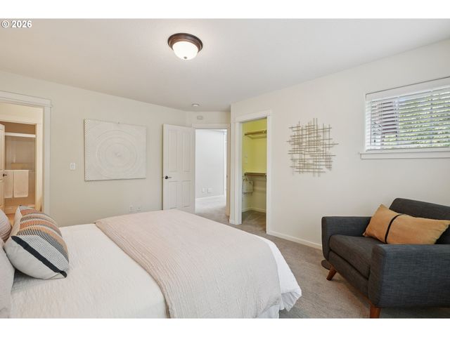 7382 Ne STONEWATER St, Hillsboro, OR 97124