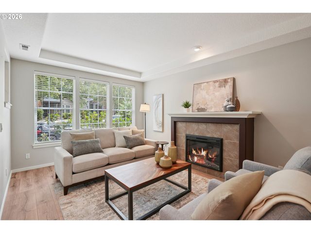 7382 Ne STONEWATER St, Hillsboro, OR 97124