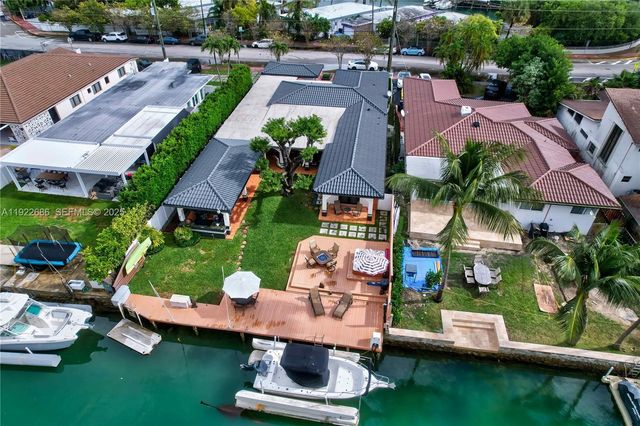 7724 Hawthorne Ave, Miami Beach, FL 33141