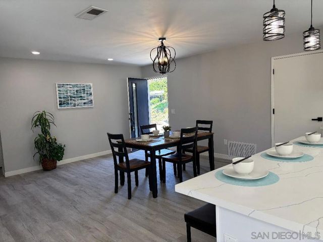 9211 Todos Santos Drive, Santee, CA 92071