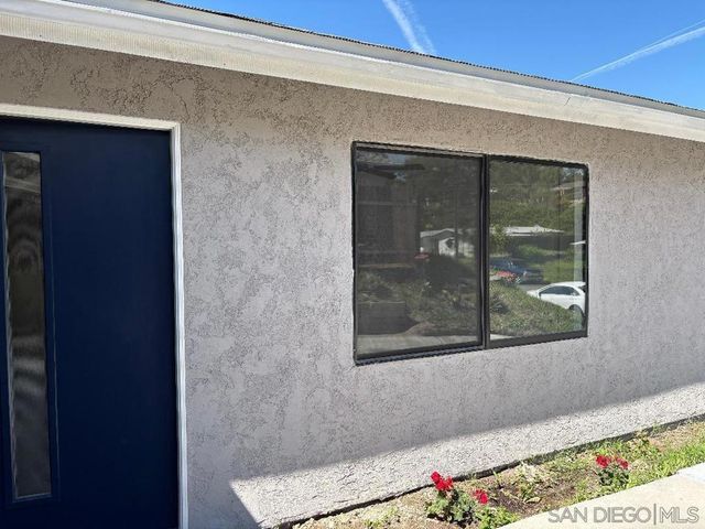 9211 Todos Santos Drive, Santee, CA 92071