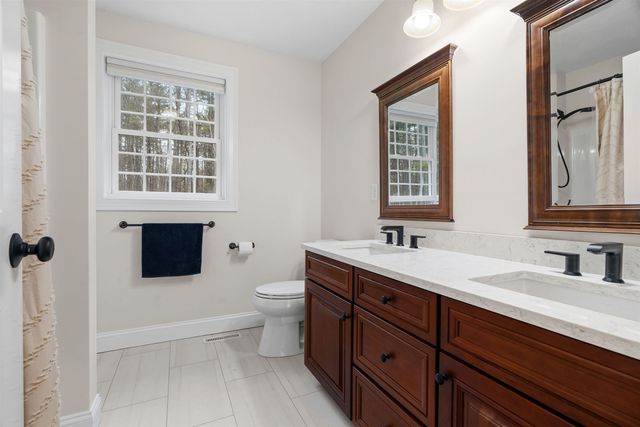 18 Longmeadow Road, Windham, NH 03087