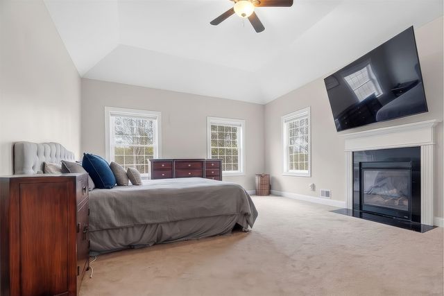 18 Longmeadow Road, Windham, NH 03087