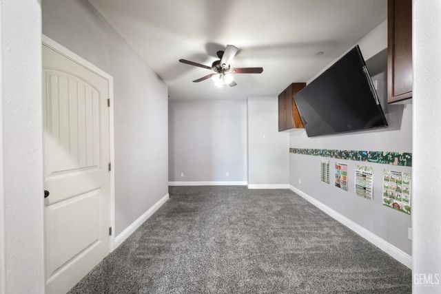 5508 Mesto Way, Bakersfield, CA 93313