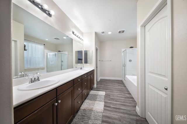 5508 Mesto Way, Bakersfield, CA 93313