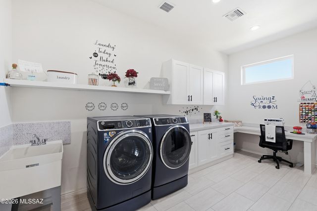 71 Yoga Court, Rio Rico, AZ 85648