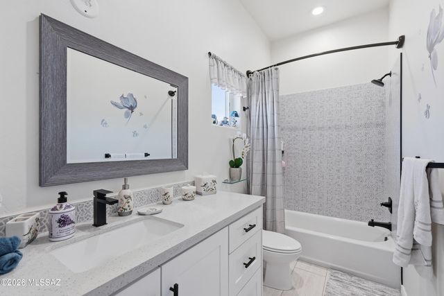 71 Yoga Court, Rio Rico, AZ 85648