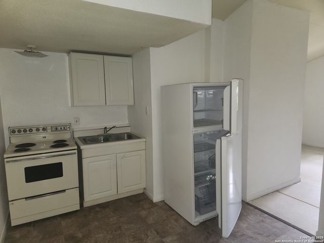 823 Venice Apt 7, San Antonio, TX 78201