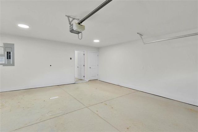 3165 Dogwood Drive 108, Hapeville, GA 30354