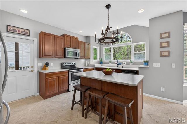 150 Silverstone Circle, Byrnes Mill, MO 63051