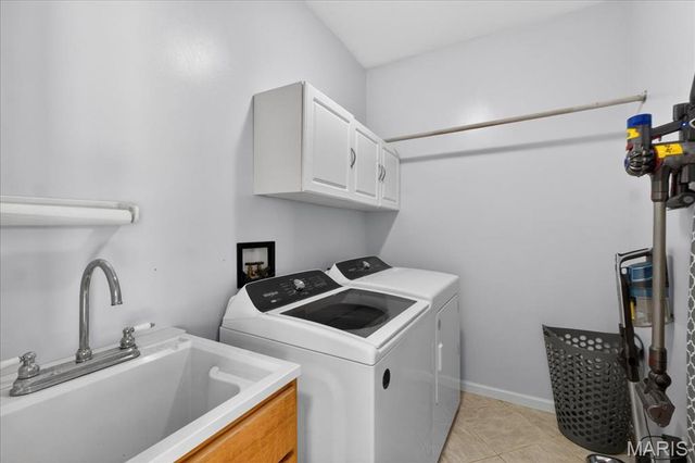 150 Silverstone Circle, Byrnes Mill, MO 63051