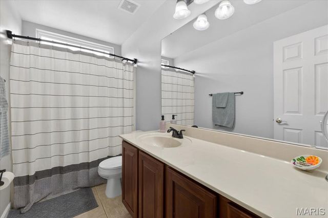 150 Silverstone Circle, Byrnes Mill, MO 63051