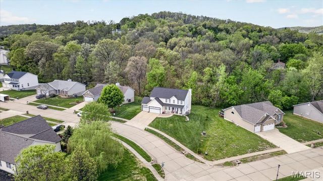 150 Silverstone Circle, Byrnes Mill, MO 63051