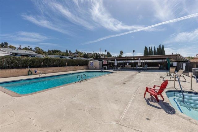 718 Sycamore Avenue 181, Vista, CA 92083