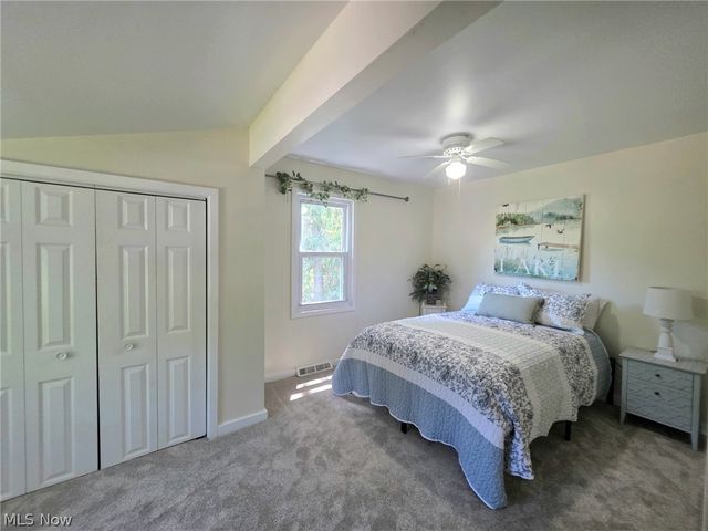 398 N Chillicothe Road, Aurora, OH 44202